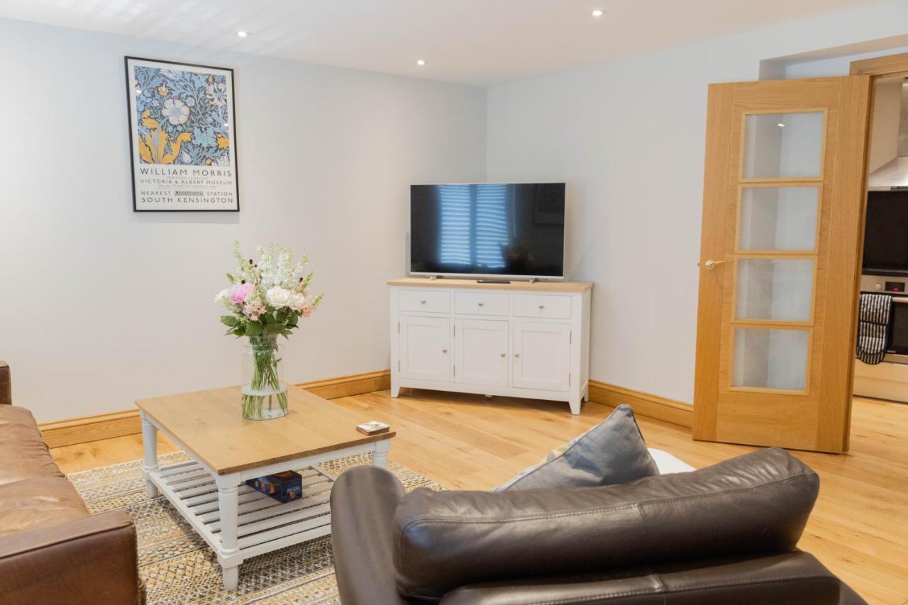 The Unicorn Apartment Stow-on-the-Wold Екстериор снимка